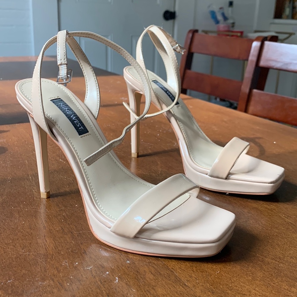 Nude platform sandals heels- Nine West Zadie